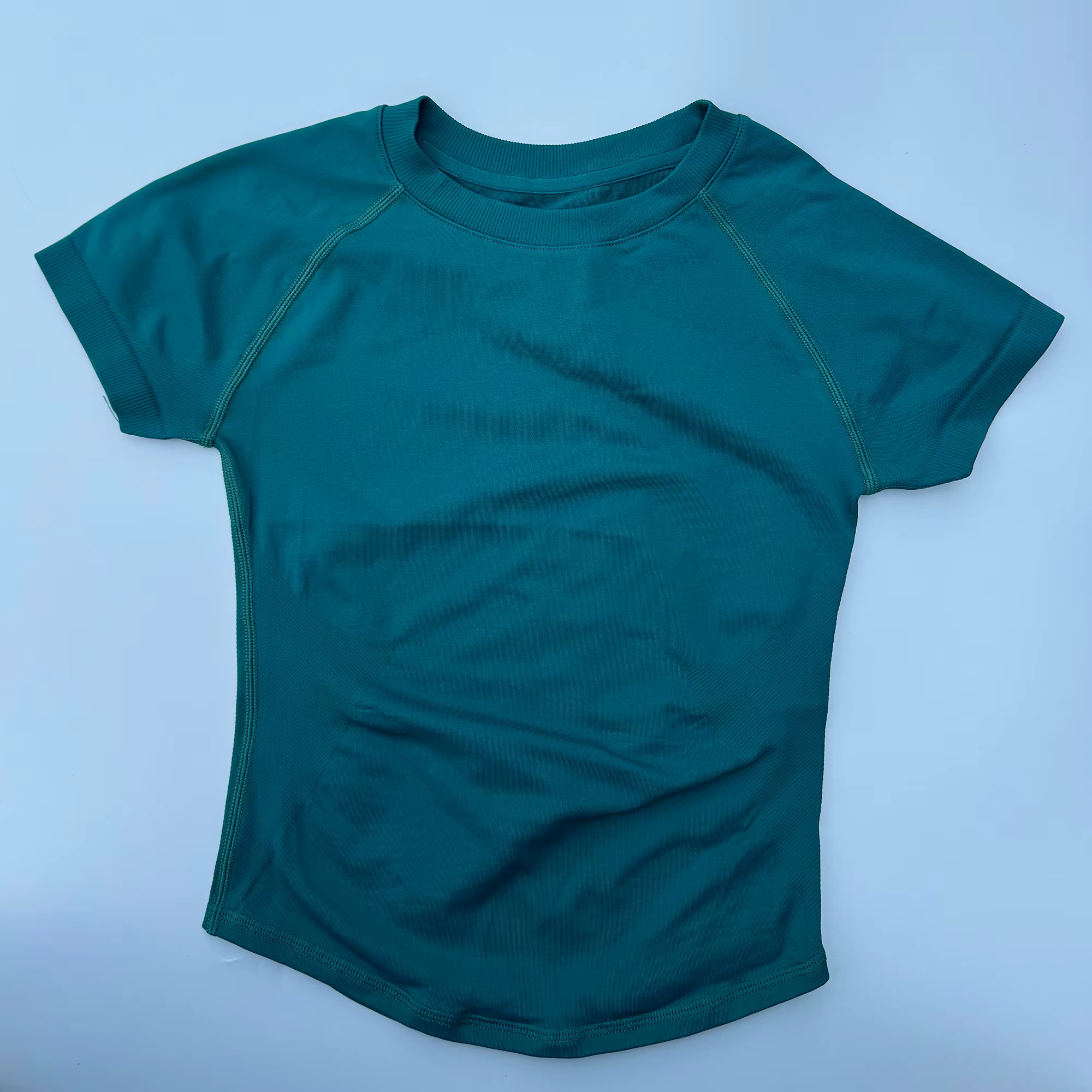 SWEAT UNDFYNE – haut de sport à manches courtes pour femmes
