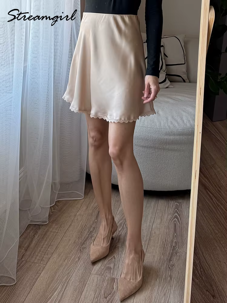 Mini-jupe en satin Streamgirl avec dentelle pour femme