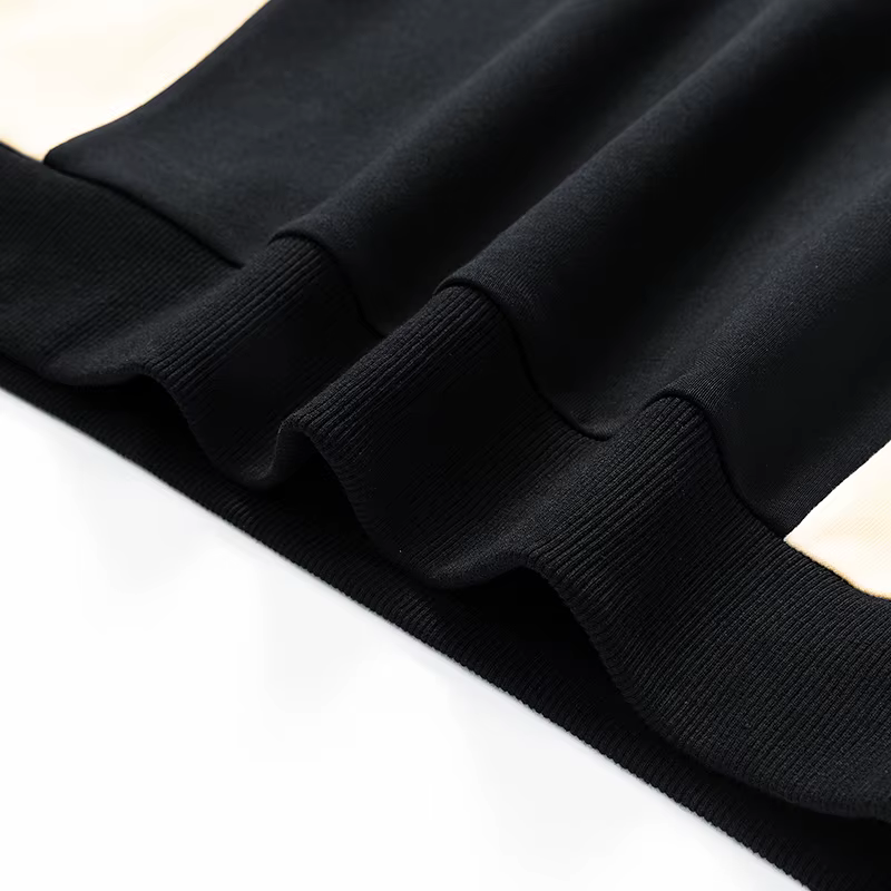 Sweat-shirt à capuche noir pour hommes