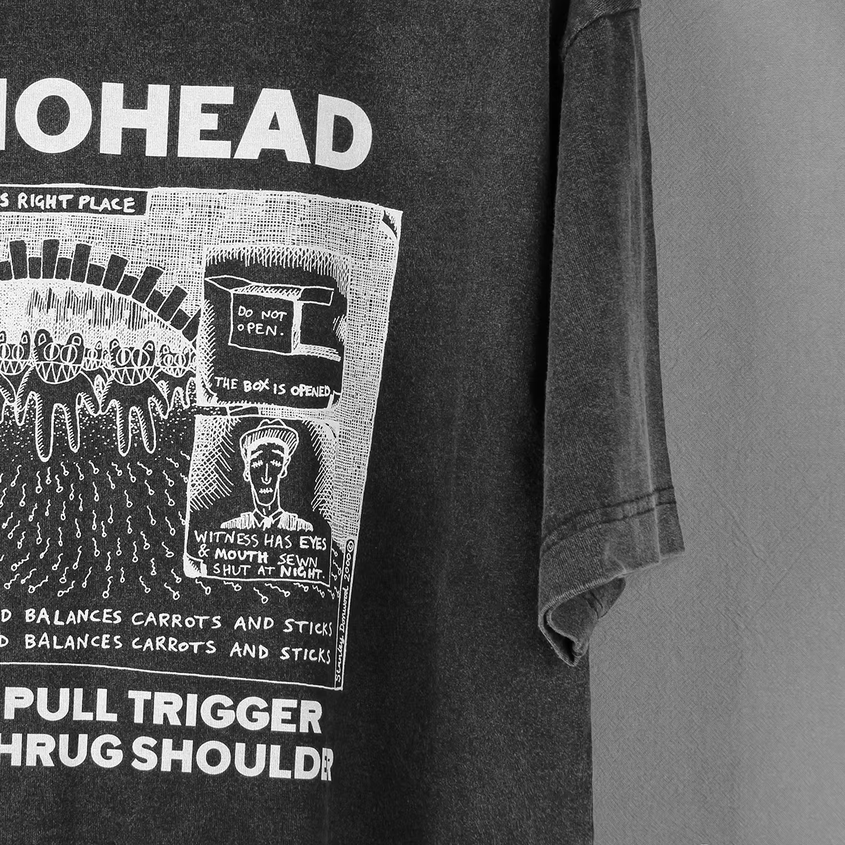 T-shirt Radiohead Everything in its right place