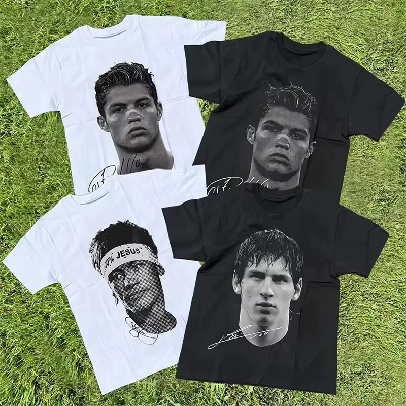 T-shirt imprimé avec les portraits des superstars du football Cristiano Ronaldo