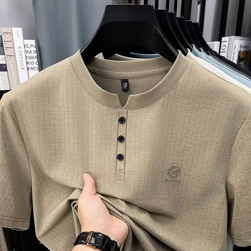 T-shirt à col Henley pour homme avec petit logo