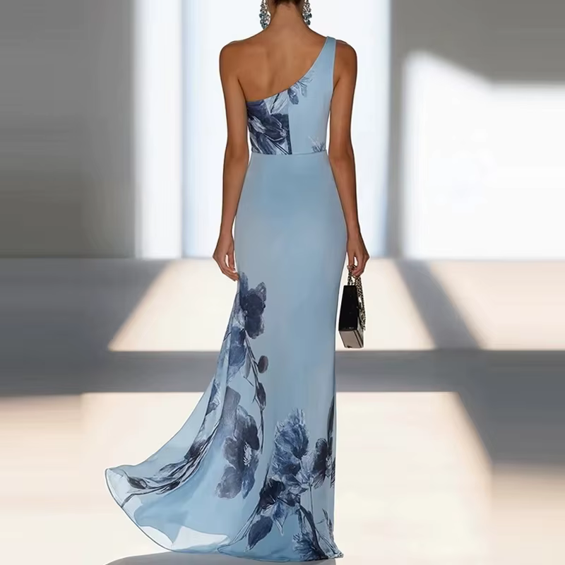 Robe de soirée élégante sans manches à découpes