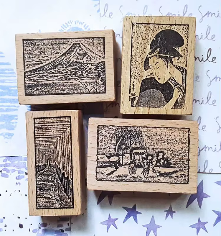 Tampons en bois pour scrapbooking