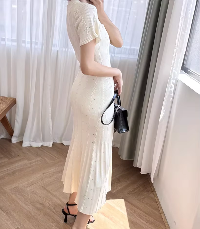 Robe blanche en tricot ajouré pour femmes