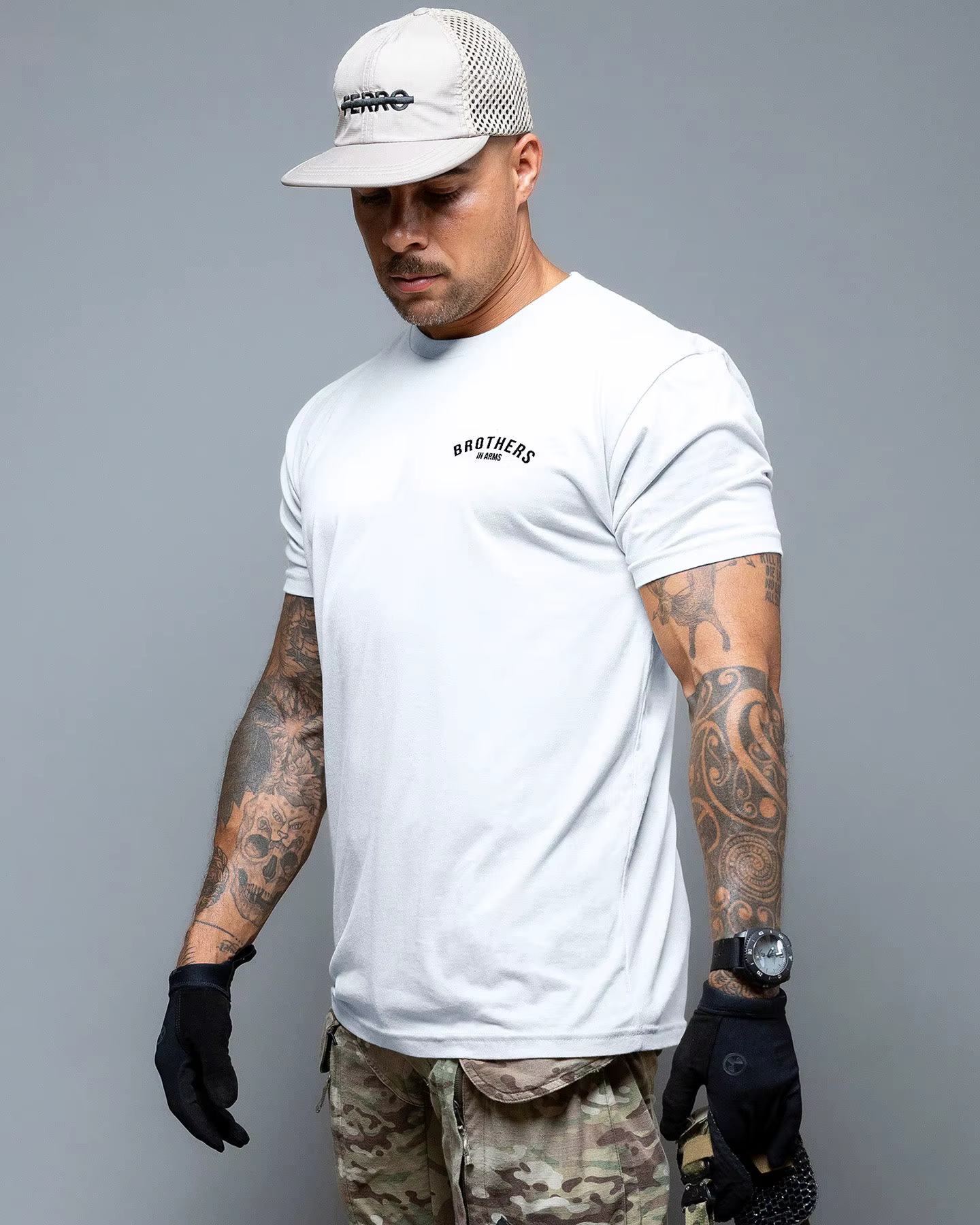 Brothers in Arms _ T-shirt respirant - Convient pour les vêtements de sport en pur coton