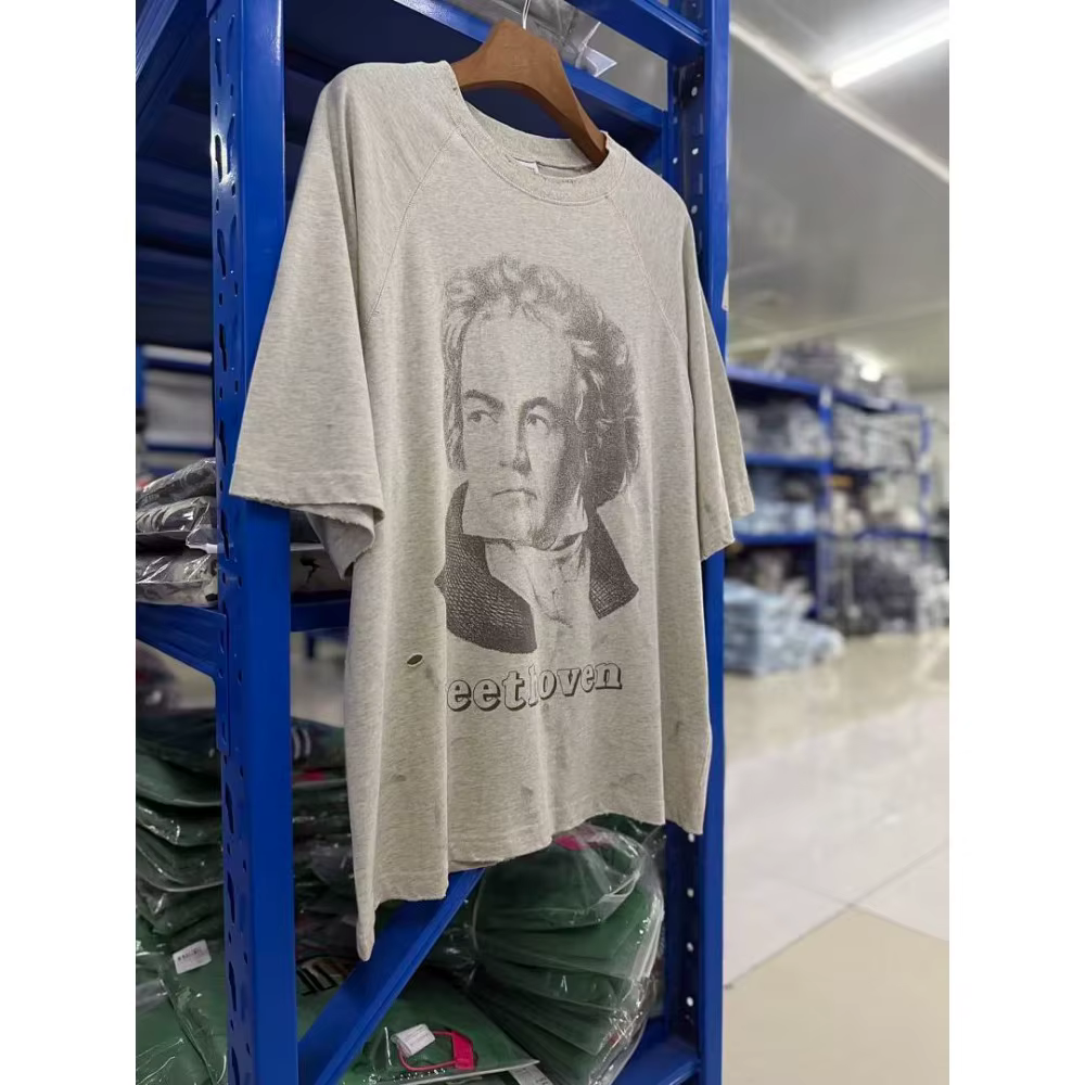 SAINT Hole Style Nouvelle Arrivée T-shirt gris à manches courtes col rond oversize à trous imprimé rétro pour hommes et femmes en coton