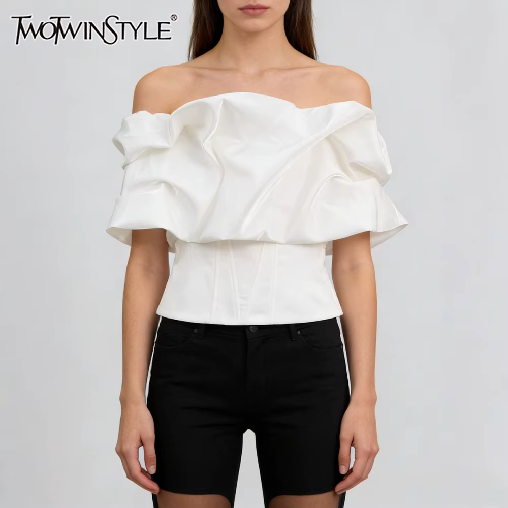TWOTWINSTYLE – Hauts noirs à volants et épaules dénudées style urbain audacieux pour femme